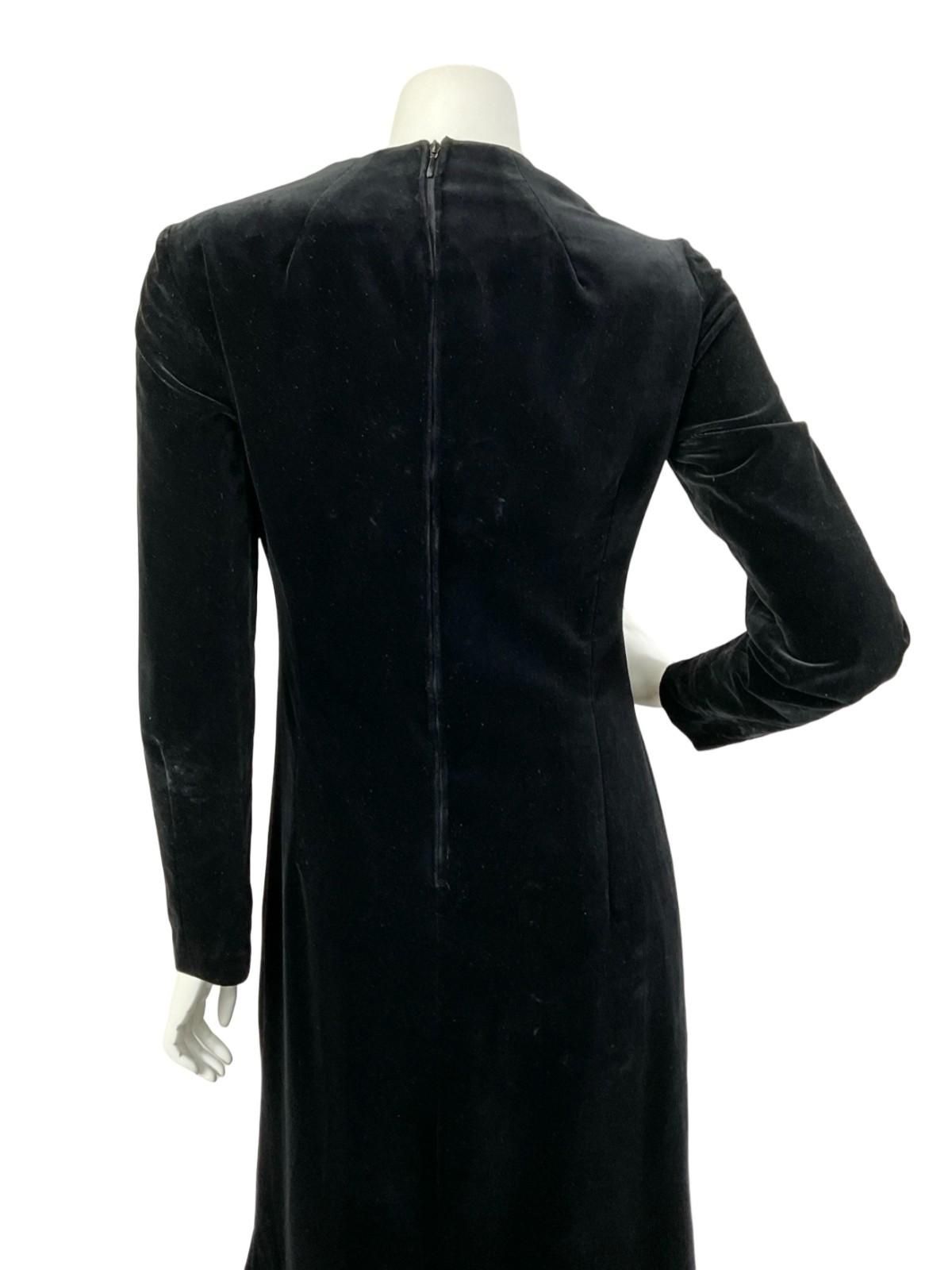 VTG 60S 70S BLACK VELVET V NECK RUFFLED HEM MONOCHROME MAXI DRESS 8