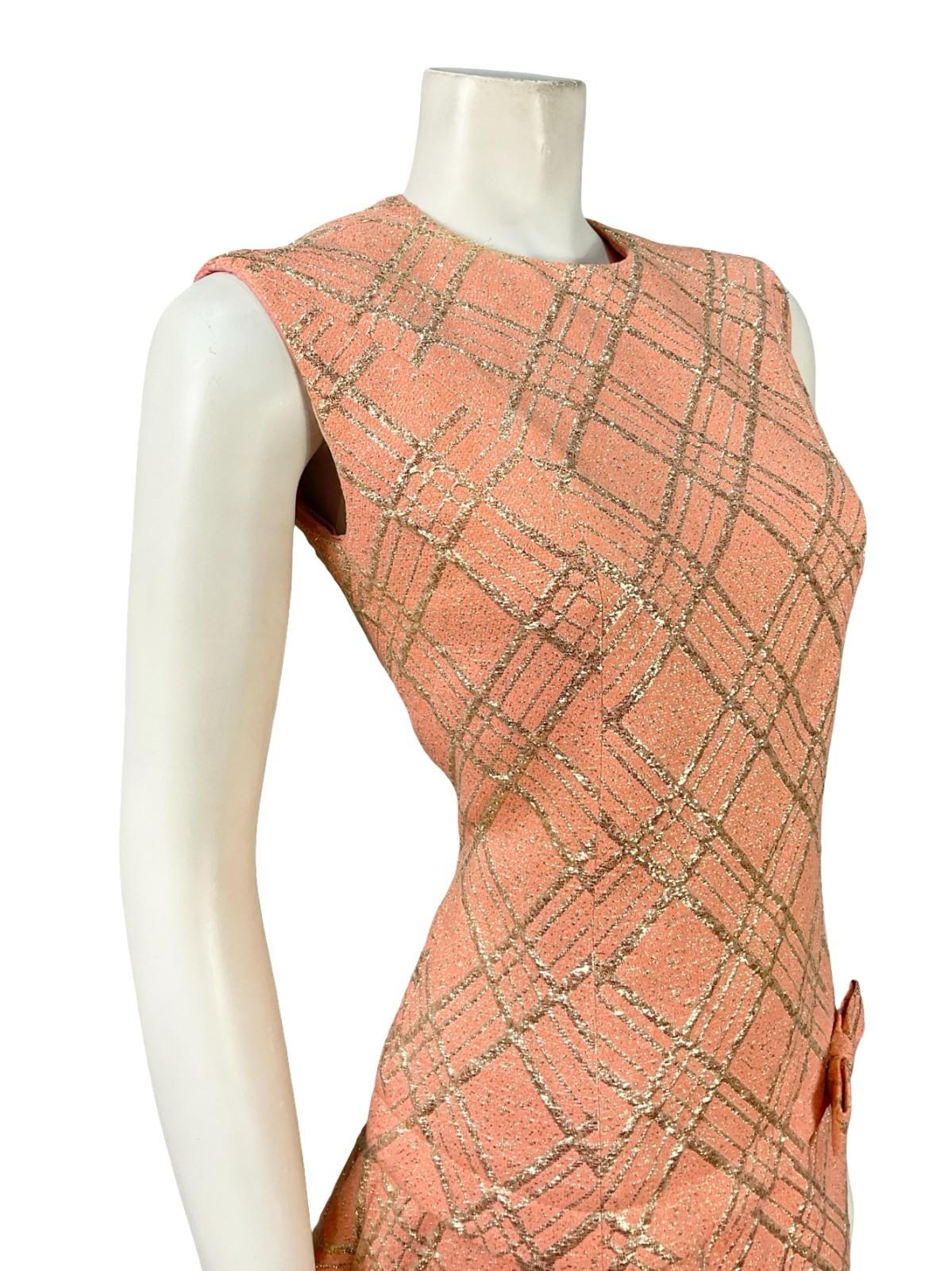 VTG 60S 70S MOD SALMON PINK GOLD PLAID LUREX DROPPED WAIST BOW MINI DRESS 8