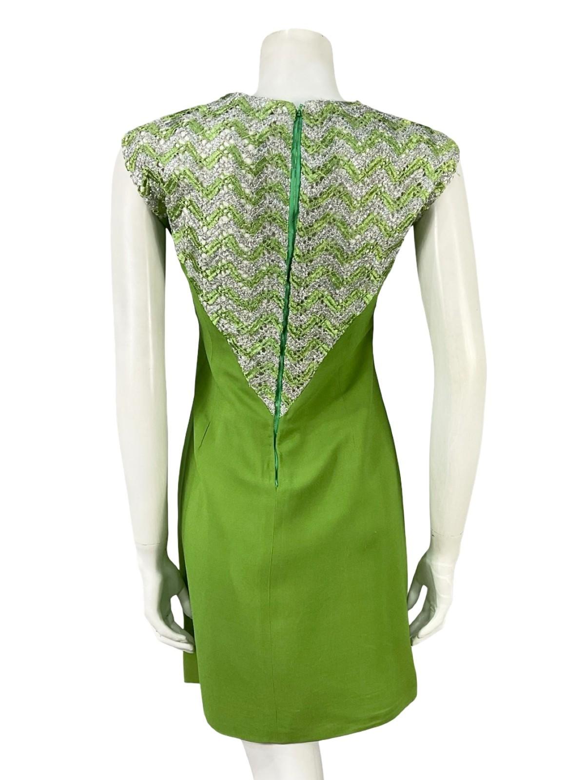 VTG 60S 70S GREEN SILVER MOD SPACE AGE CHEVRON ZIG ZAG LACE SUPER MINI DRESS 12