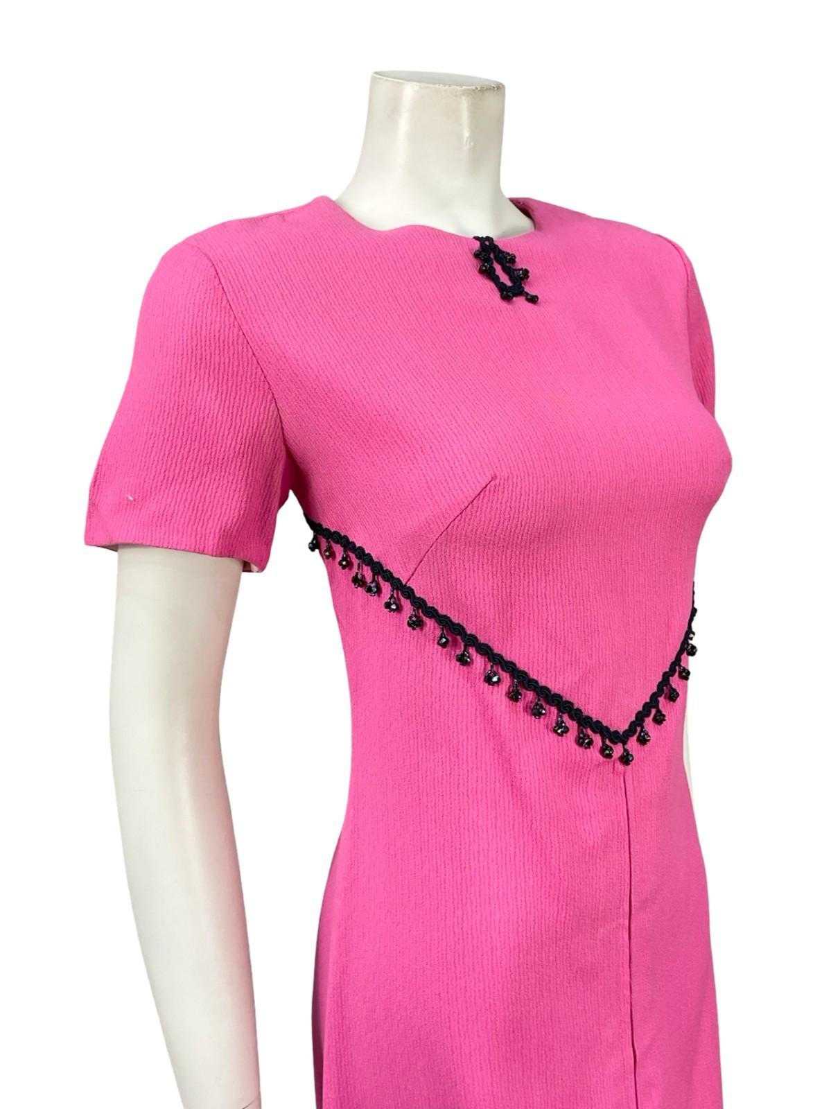 VTG 60S 70S MOD HOT PINK NAVY BLUE BEADED GOGO SHIFT PARTY MINI DRESS 10