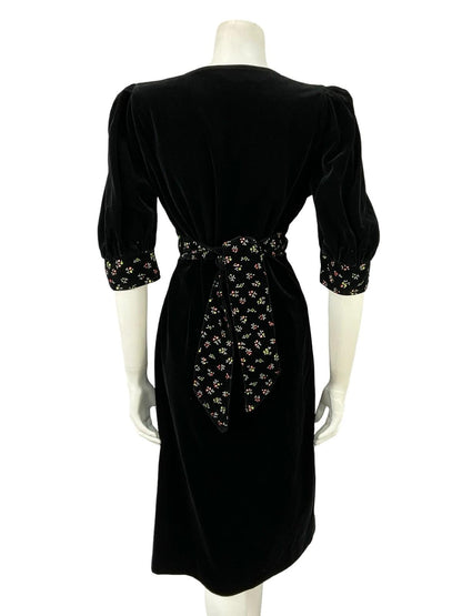 VTG 60S 70S BLACK WHITE GREEN RED VELVET FLORAL PUFF SLEEVE PRAIRIE DRESS 8 10 S