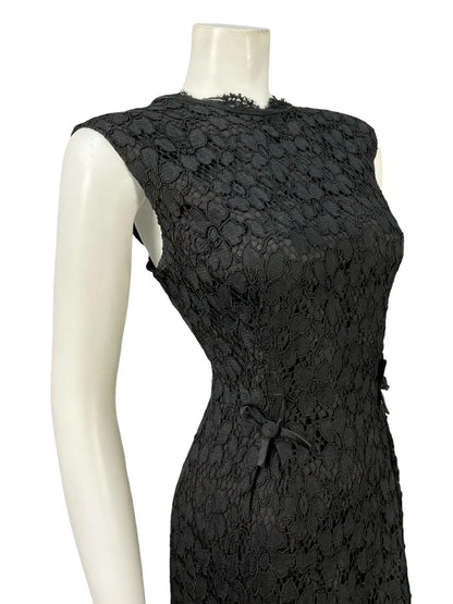VTG 60S 70S BLACK LACE SCALLOPED BOW PLUNGING BACK PARTY MINI DRESS 12