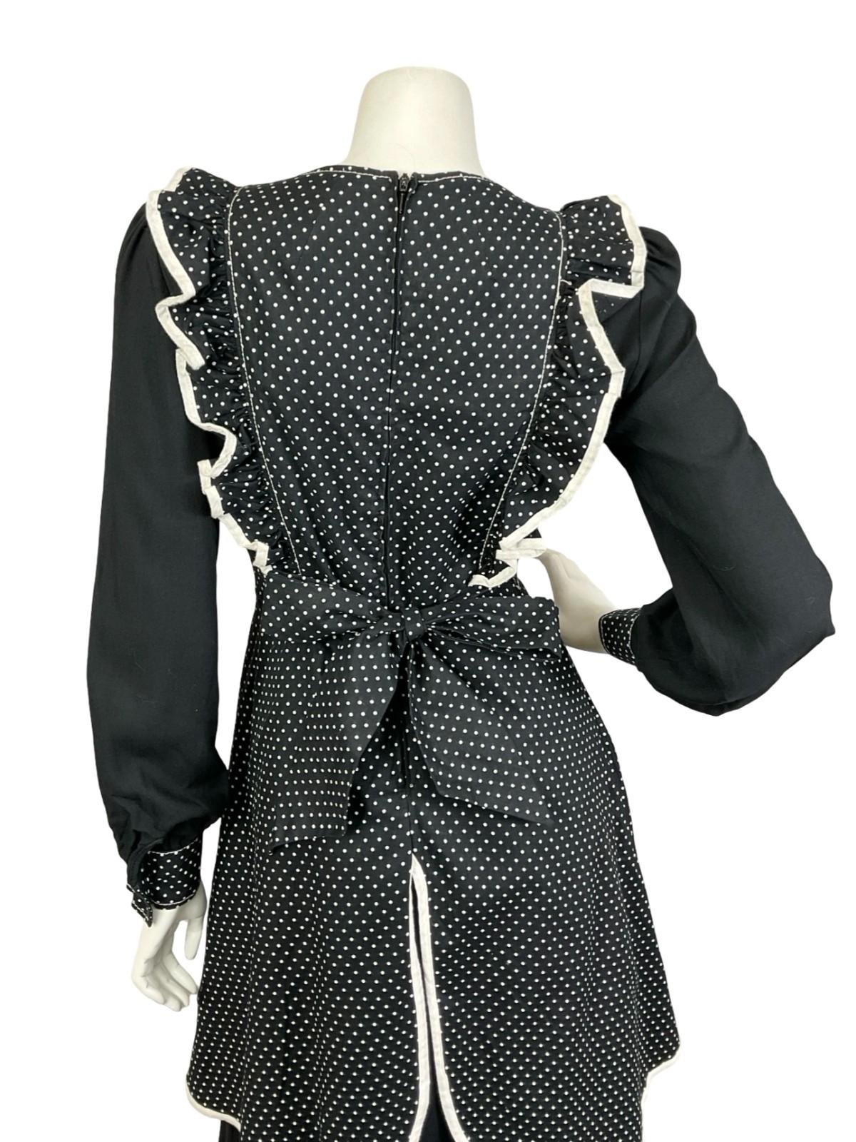 VTG 60S 70S BLACK WHITE PRAIRIE POLKA DOT RUFFLE APRON SWEETHEART MAXI DRESS 8