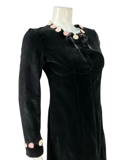 VTG 60S 70S BLACK VELVET PINK WHITE DAISY FLORAL EMPIRE MOD GOGO MINI DRESS 10