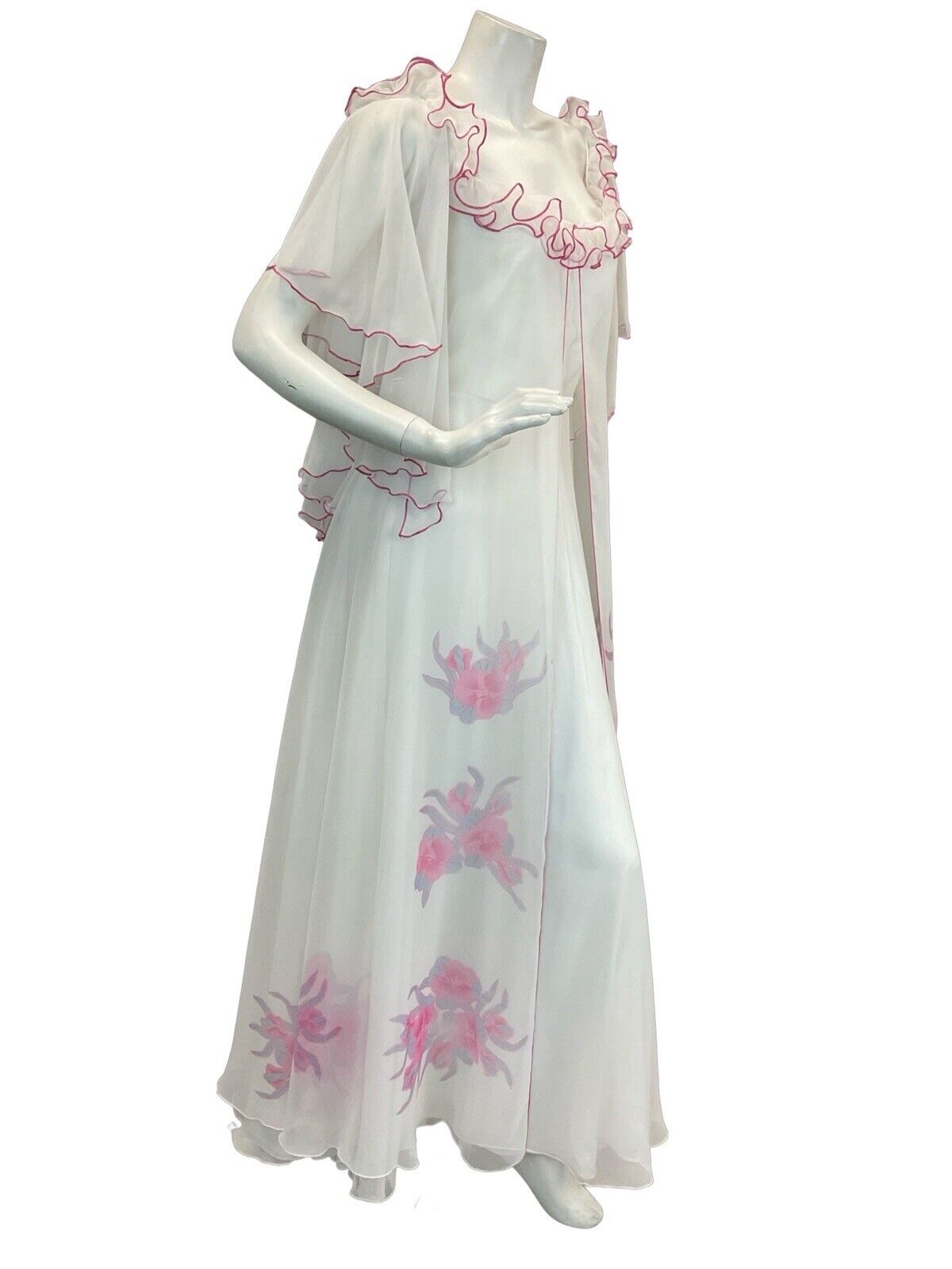 VTG 70s WHITE PINK FLORAL DETAIL ANGEL SLEEVE RUFFLE NECKLINE MAXI DRESS 10