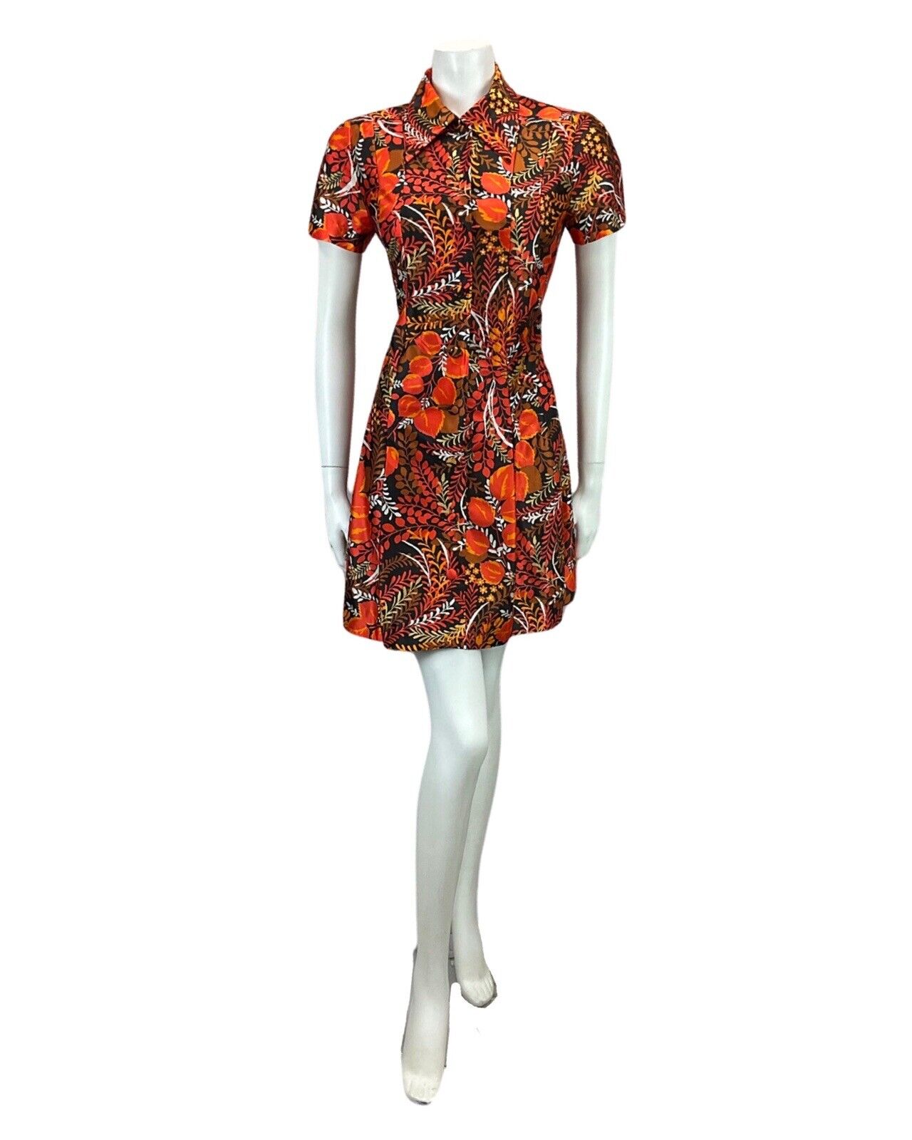 VINTAGE 60s 70s BLACK ORANGE RED FLORAL LEAF PRINT BOHO MOD MINI DRESS 12