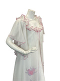 VTG 70s WHITE PINK FLORAL DETAIL ANGEL SLEEVE RUFFLE NECKLINE MAXI DRESS 10