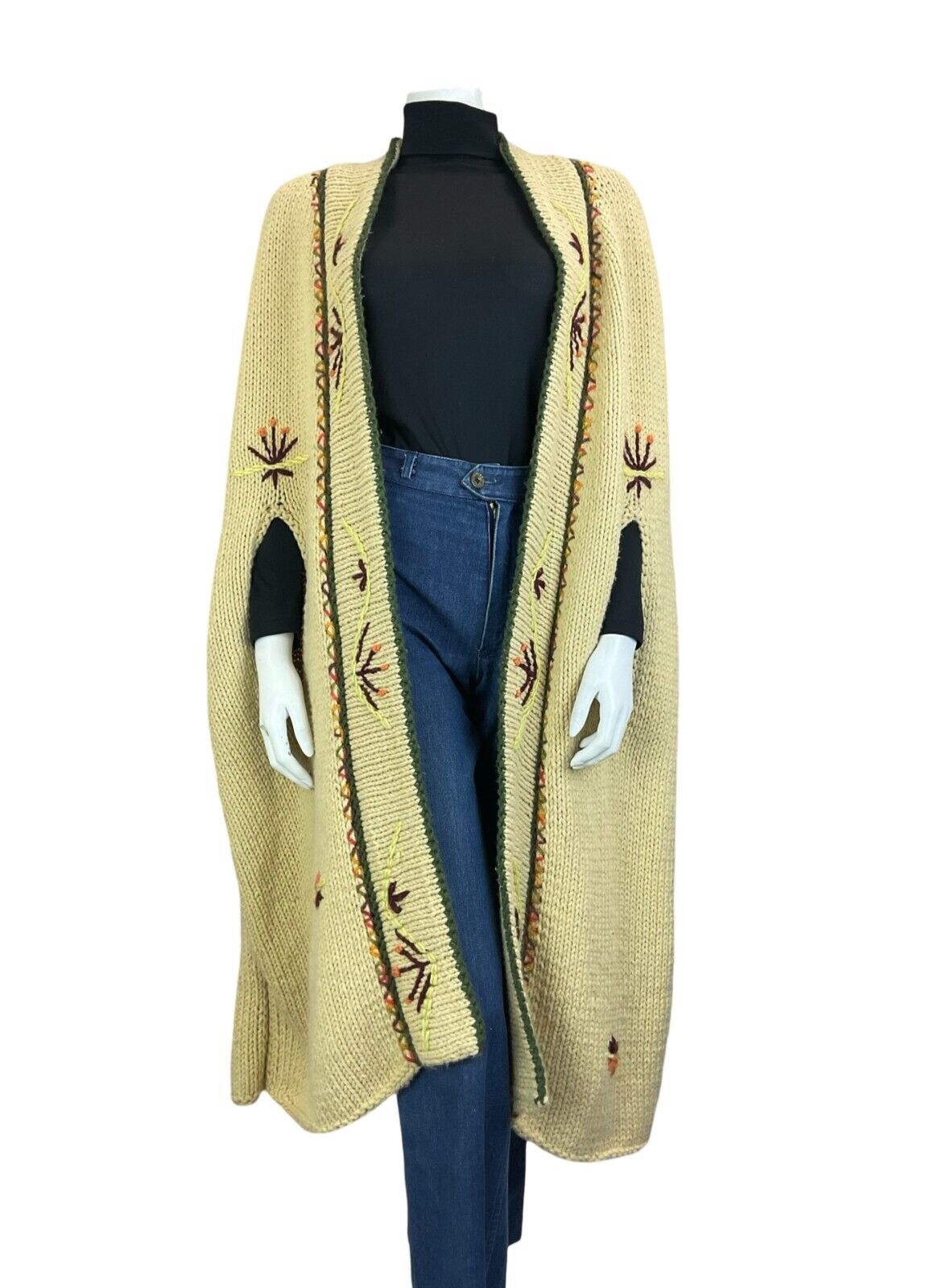 VTG 70S NORDIC CREAM GREEN BURGUNDY FLORA HAND KNIT CAPE CARDIGAN FREE SIZE L XL