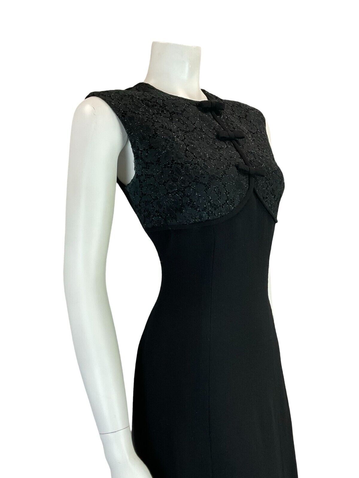 VTG 60S MOD BEADED PANEL LACE NECK SLEEVELESS MINI PARTY LITTLE BLACK DRESS 12