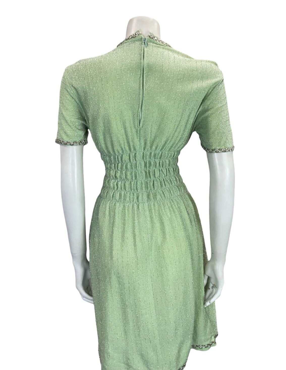 VTG 60S PASTEL GREEN SILVER TRIM T SHIRT MINI DRESS WITH ELASTICATED WAIST 6 8