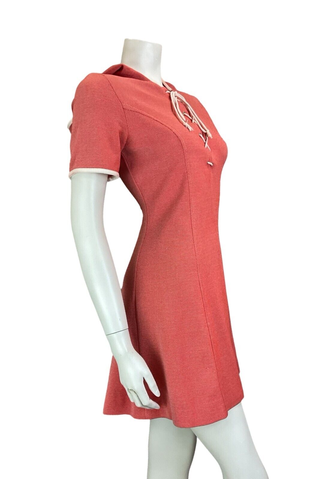 VTG 70S SPORTY PREPPY RED MEDIEVAL REVIVAL LACE UP HOODED SHORT SLEEVE DRESS 10