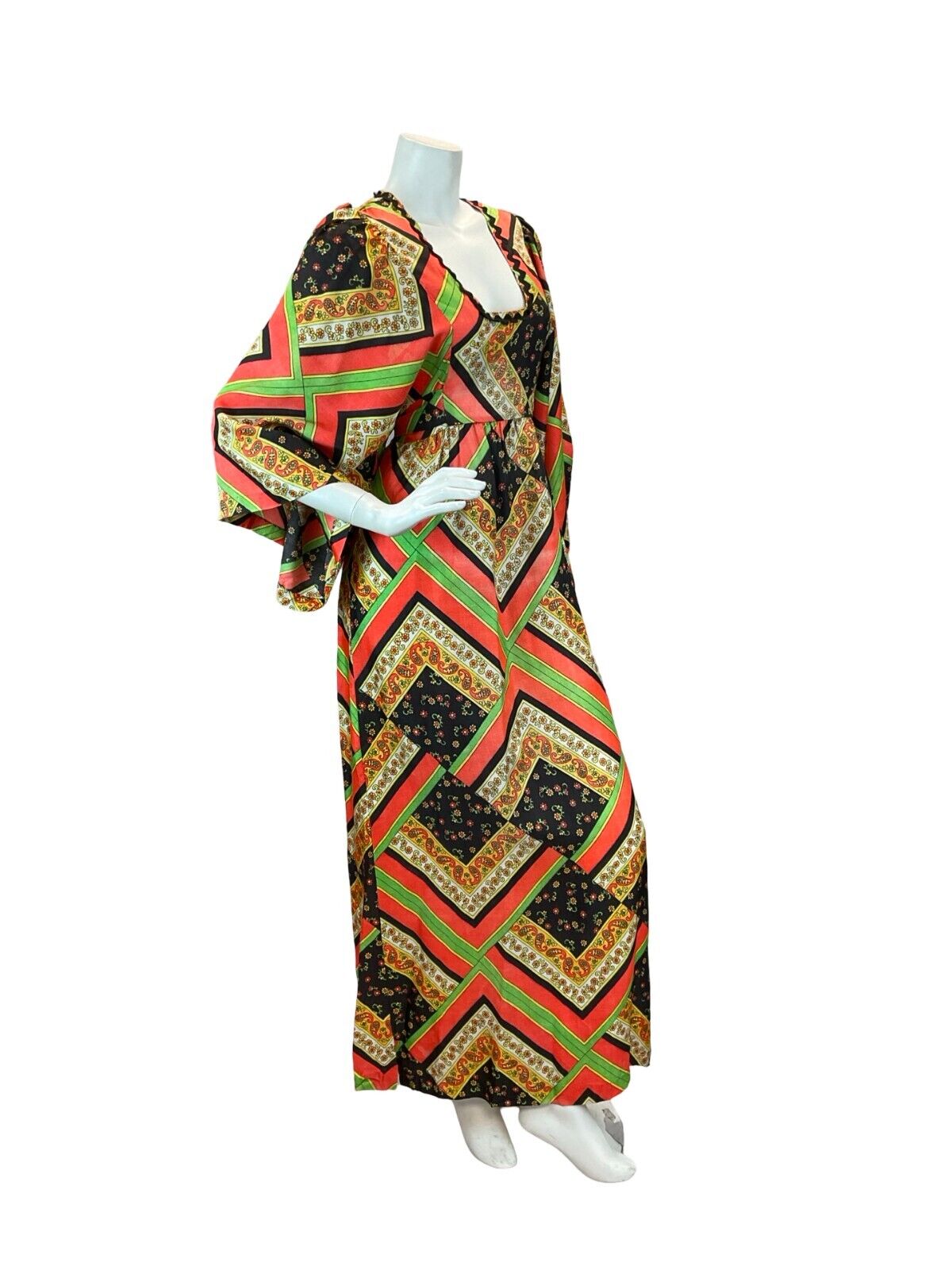 VTG 60S 70S PSYCHEDELIC PAISLEY KAFTAN MAXI DRESS RED GREEN BLACK YELLOW 10-12