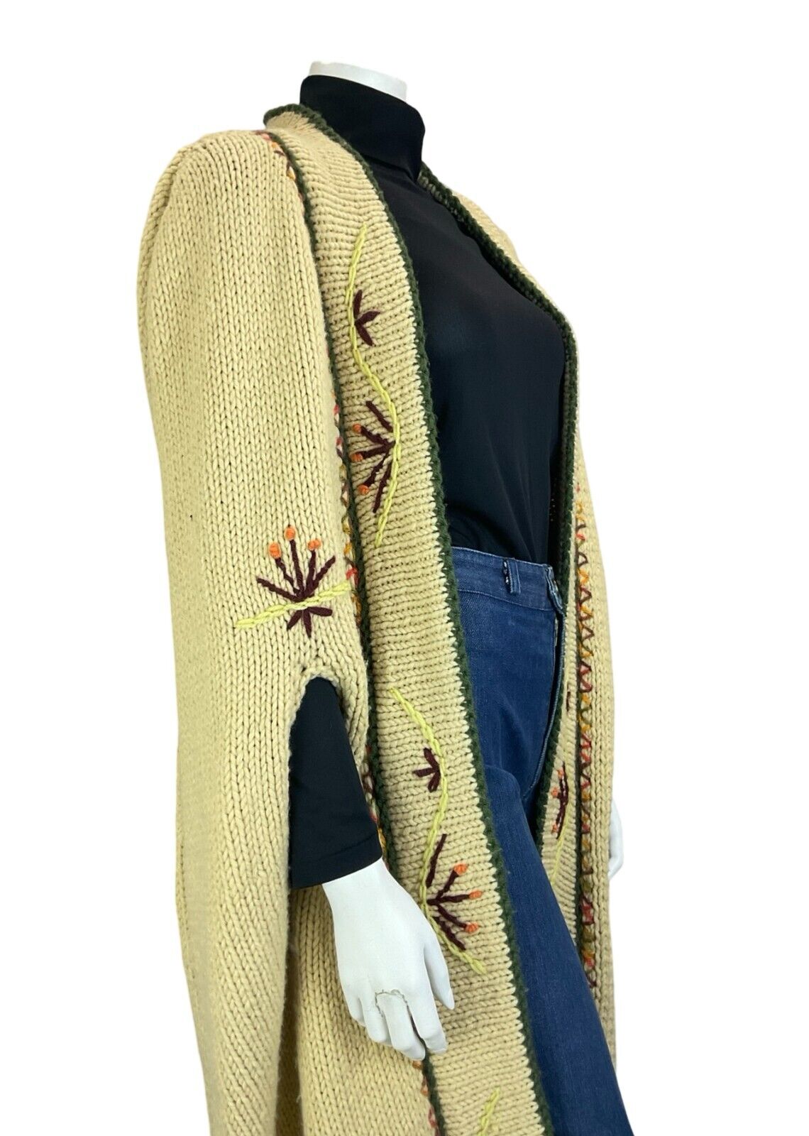 VTG 70S NORDIC CREAM GREEN BURGUNDY FLORA HAND KNIT CAPE CARDIGAN FREE SIZE L XL