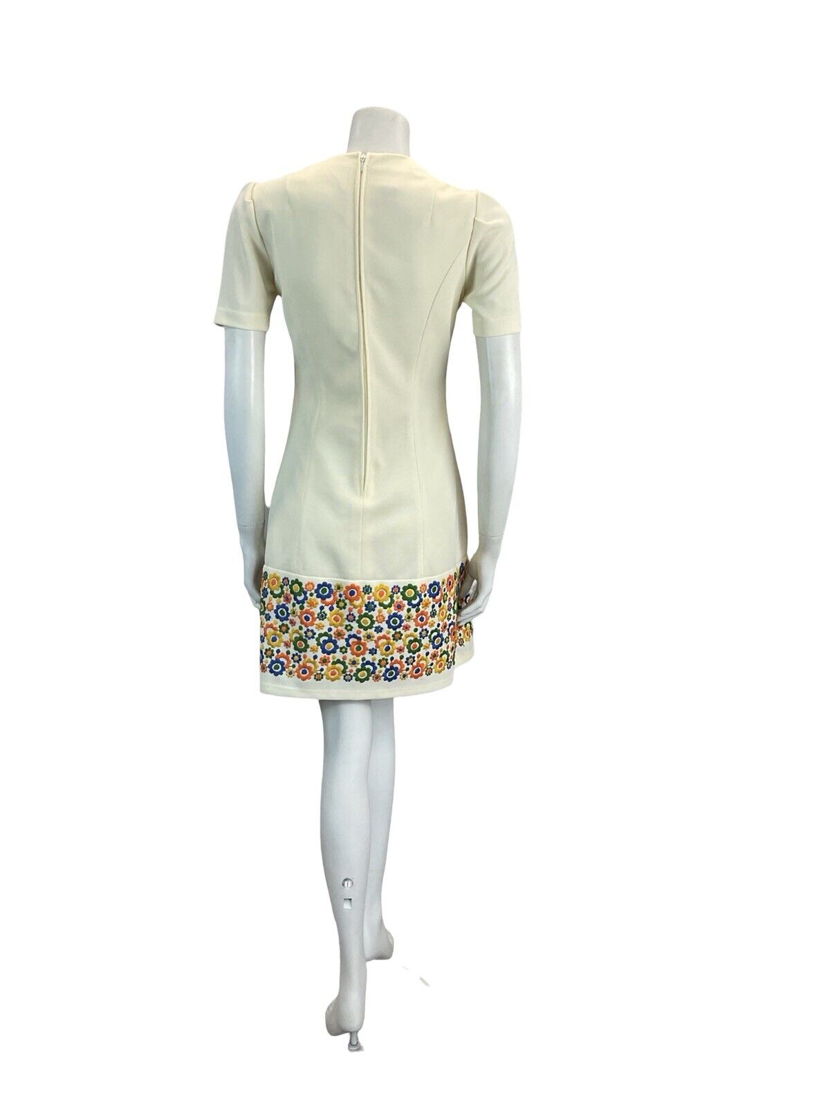 VTG 60S 70S CREAM EMBROIDERED FLORAL MINI DRESS MOD SCOOTER 8 10