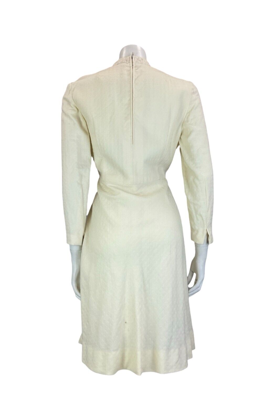 VTG 60S MOD BRIDAL BEADED MANDARIN COLLAR 3/4 SLEEVE MINI DRESS CREAM WHITE 12