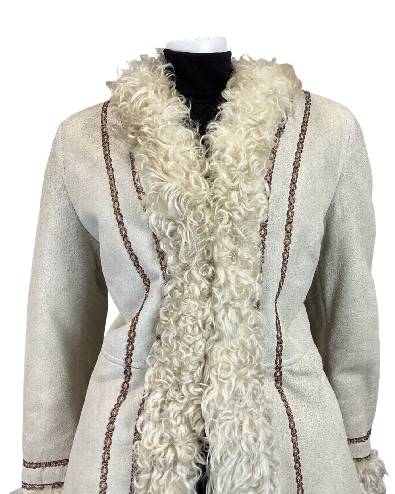 VINTAGE 60s 70s WHITE GOLD ORANGE EMBROIDERED PENNY LANE BOHO SHEARLING COAT 10