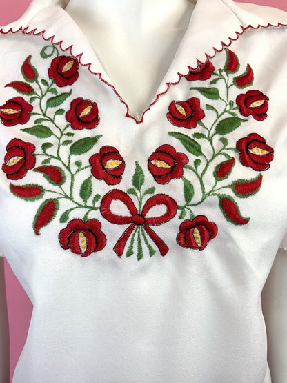 VTG 60s 70s WHITE RED FLORAL EMBROIDERED WING COLLAR BELL SLEEVE BLOUSE 12 14