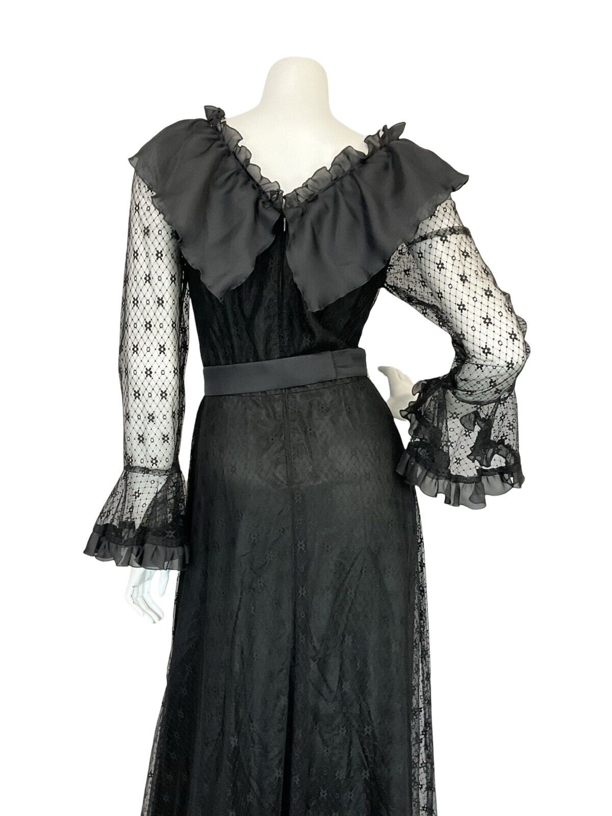 VTG 70S FRILLY V NECK BLACK LACE FLUTE SLEEVE MAXI EVENING PRAIRIE DRESS 10 12