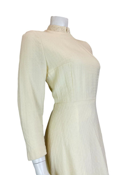 VTG 60S MOD BRIDAL BEADED MANDARIN COLLAR 3/4 SLEEVE MINI DRESS CREAM WHITE 12