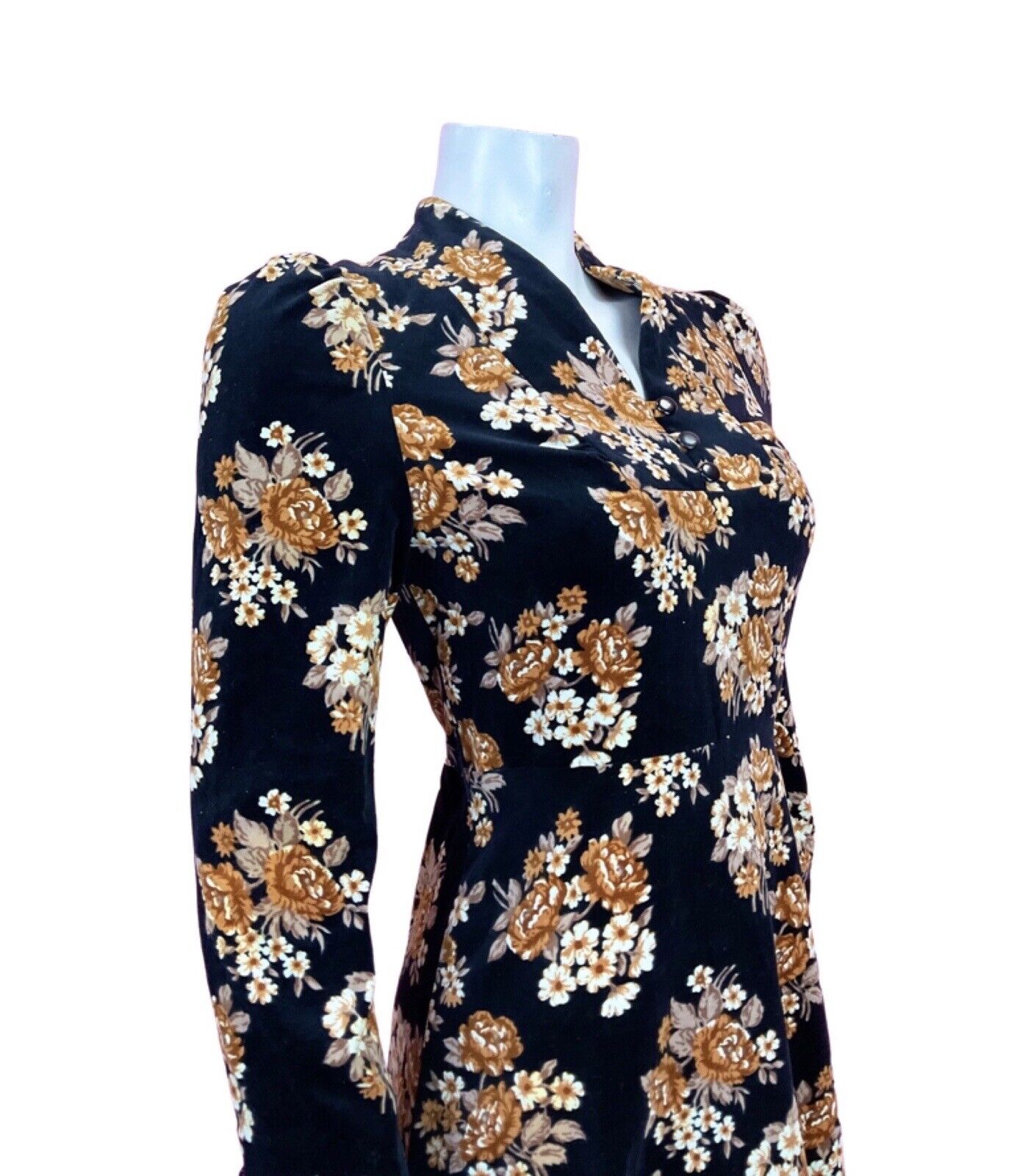 VINTAGE 60s 70s BLACK ORANGE BEIGE FLORAL ROSE BOUQUET VELVET SKATER DRESS 8