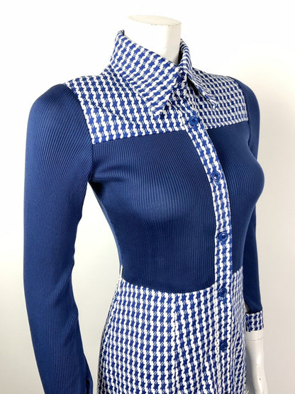 VINTAGE 60s 70s NAVY BLUE WHITE HOUNDSTOOTH DAGGER COLLAR SHIRT DRESS 8 10