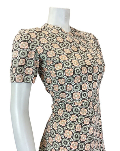 VINTAGE 60s 70s GREY PINK BLACK TILED GEOMETRIC DAISY FLOWER MOD SHORT DRESS 6 8