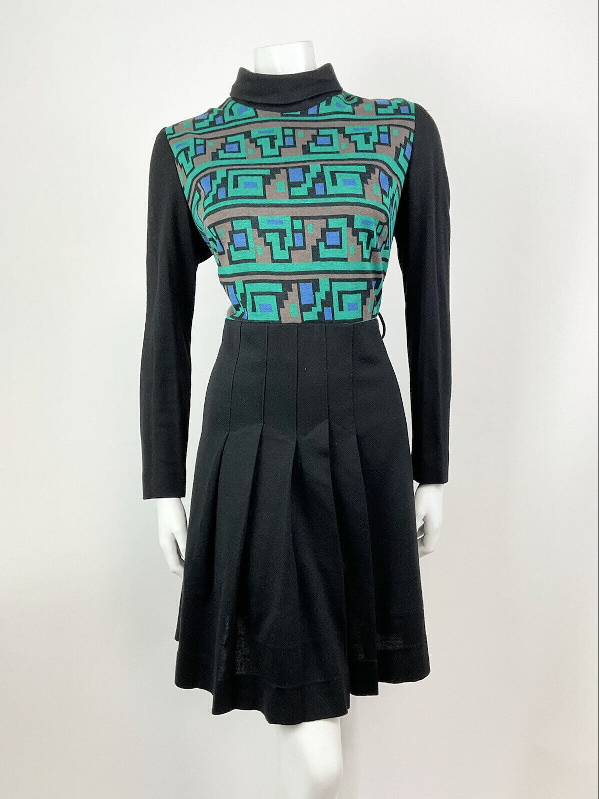 VINTAGE 60s 70s BLACK GREEN BLUE GEOMETRIC TURTLENECK PLEATED SKATER DRESS 14 16