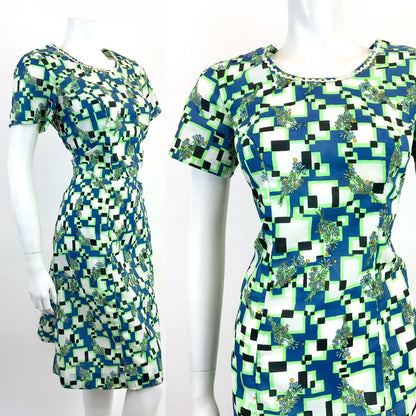 VINTAGE 60s 70s BLUE NEON GREEN WHITE GEOMETRIC FLORAL PIXEL MOD SHORT DRESS 14