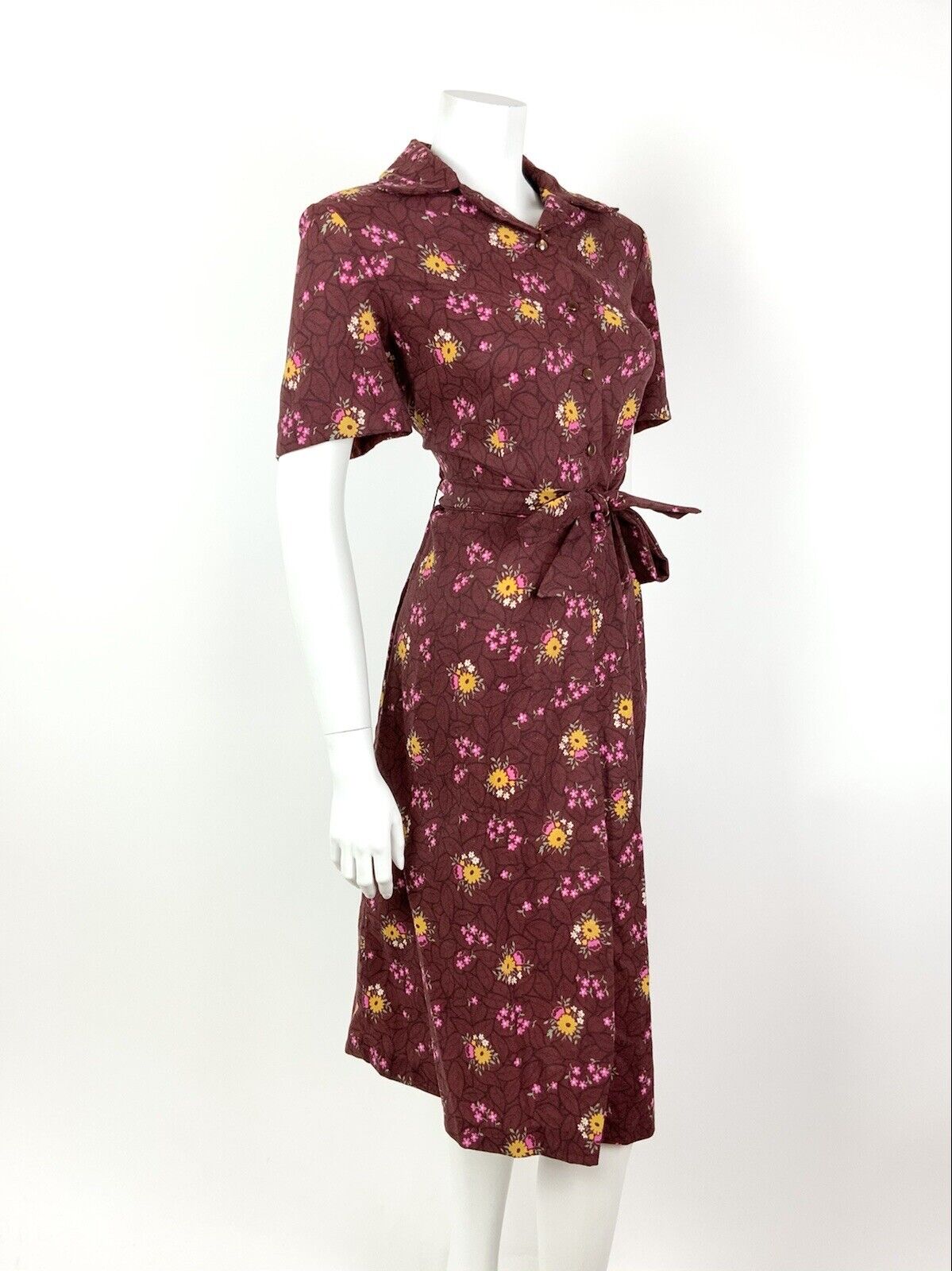 VINTAGE 60s 70s WINE RED YELLOW PINK LEAFY FLORAL DAGGER SHIRT DRESS 16 18