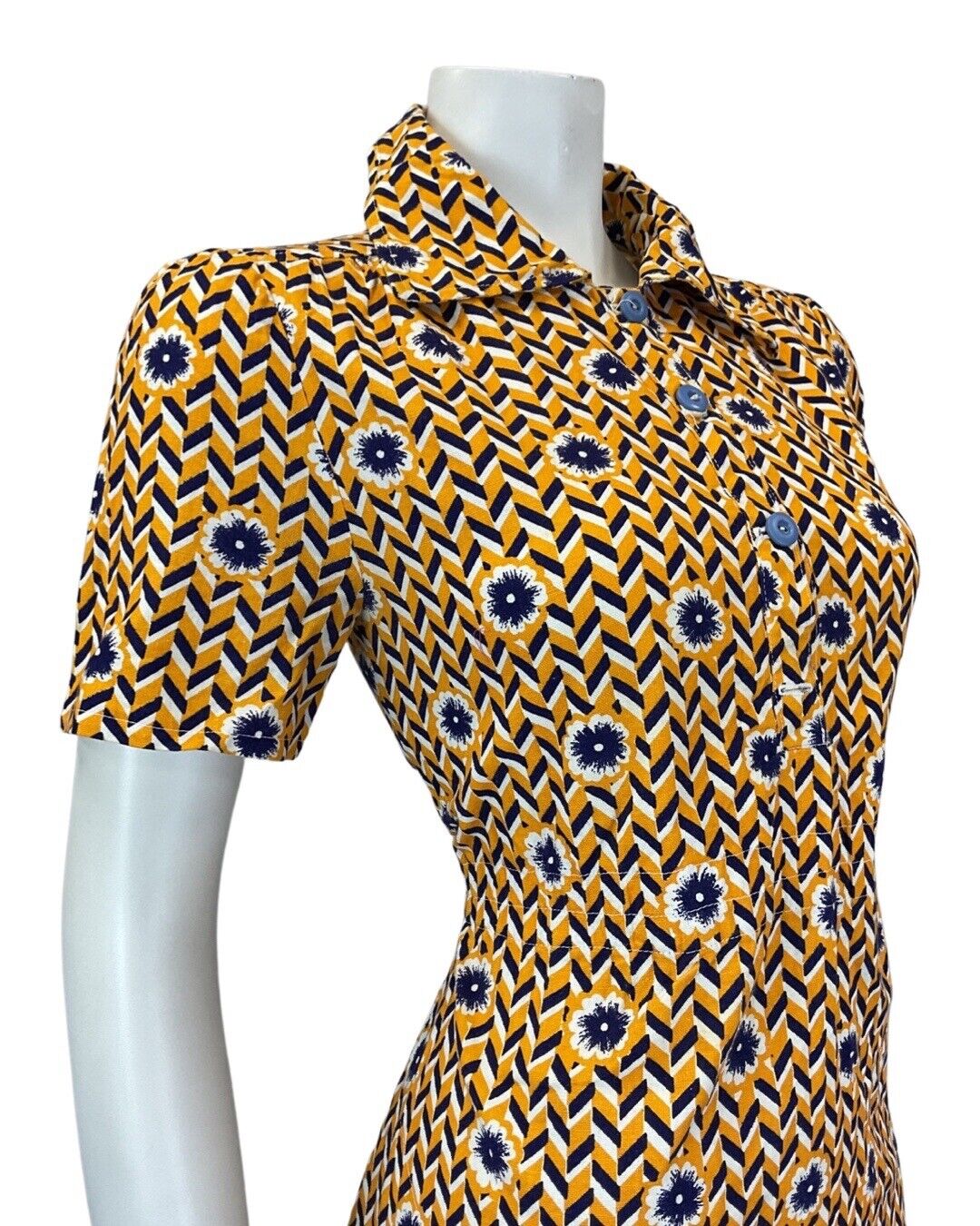 VINTAGE 60s 70s YELLOW BLUE WHITE CHEVRON FLORAL GEOMETRIC MOD SHIRT DRESS 10