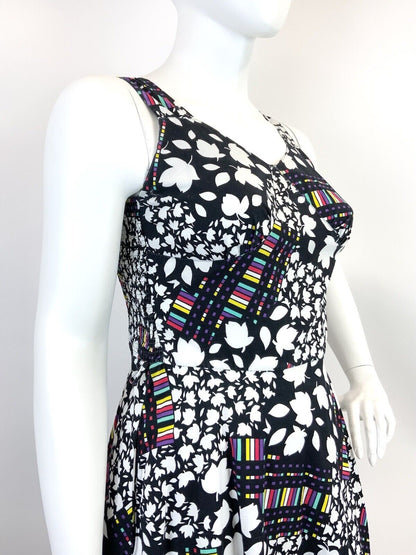 VINTAGE 60s 70s BLACK WHITE RED PURPLE LEAFY FLORAL SLEEVELESS SWING DRESS 16