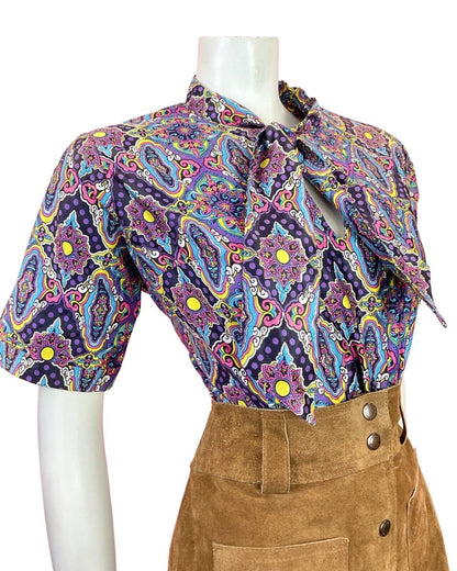 VTG 60s 70s PURPLE BLUE YELLOW PINK PSYCHEDELIC FLORAL PUSSYBOW BLOUSE TOP 16 18