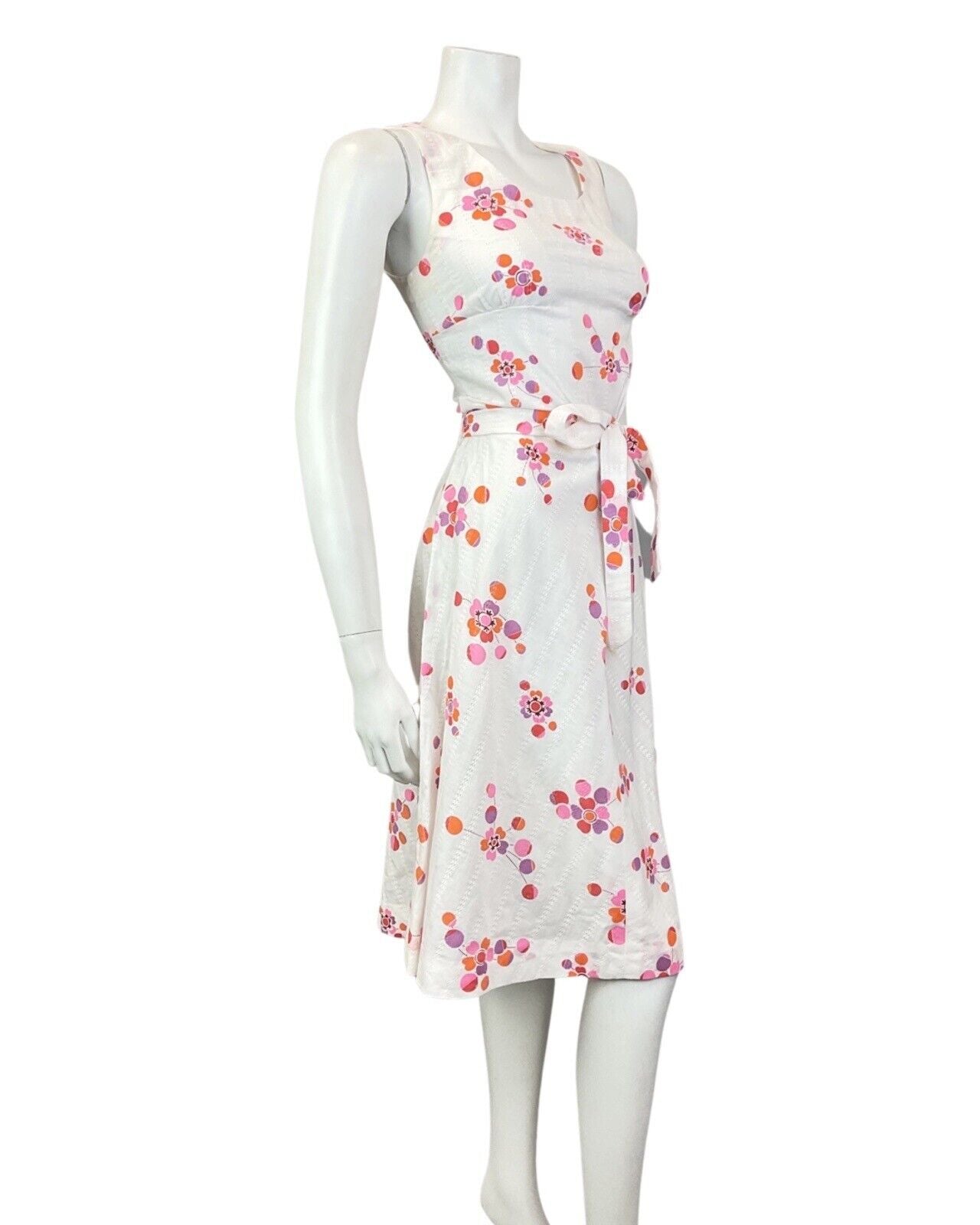 VINTAGE 60s 70s WHITE RED PINK FLORAL DOTTY MOD SLEEVELESS SUMMER DRESS 10