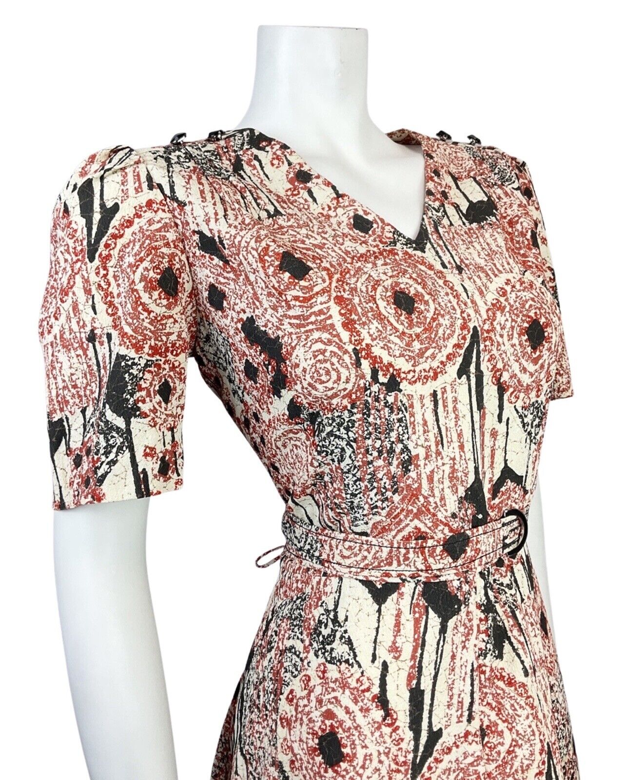 VINTAGE 60s 70s CREAM BLACK RED PSYCHEDELIC SWIRL BELTED SWING DRESS 12 14