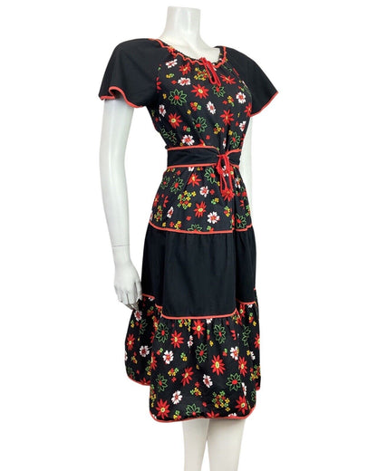 VINTAGE 60s 70s BLACK RED GREEN FLORAL PRAIRIE BOHO TIERED BELTED DRESS 8