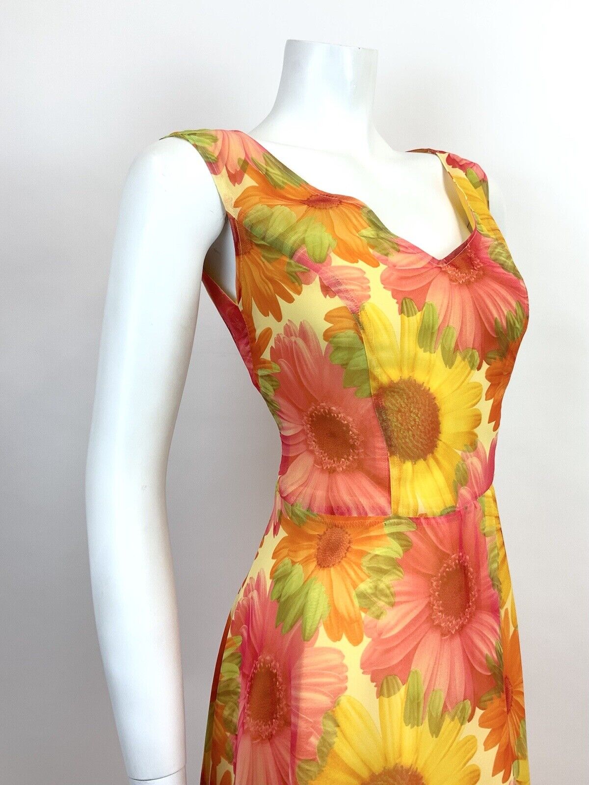 VINTAGE 60s 70s YELLOW ORANGE PINK FLOWER POWER GERBERA FLOATY SUMMER DRESS 8 10