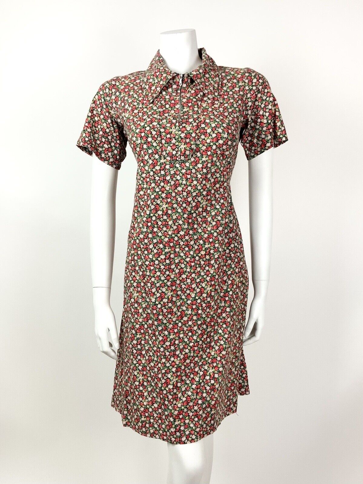 VINTAGE 60s 70s RED PINK GREEN FLORAL DITSY ROSE DAGGER SHIRT DRESS 12
