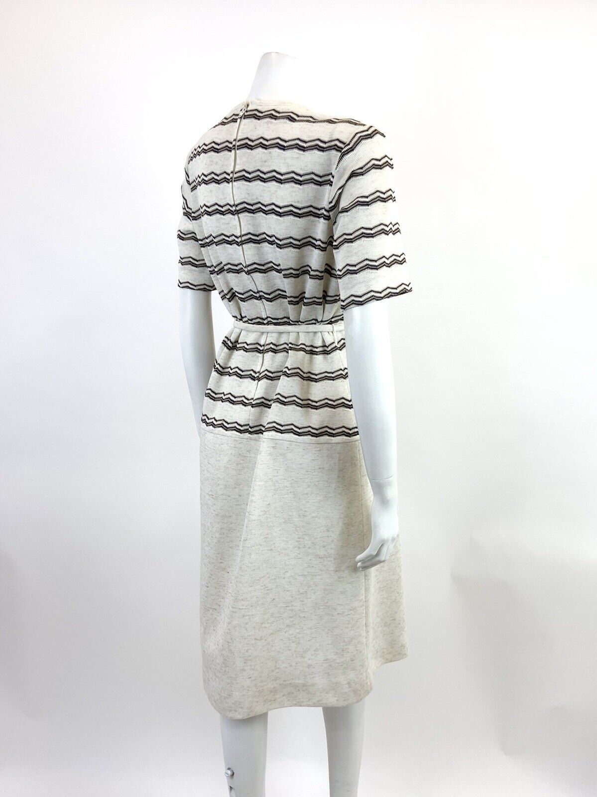 VINTAGE 60s 70s CREAM BLUE WHITE ZIG-ZAG STRIPED KNITTED DROP WAIST DRESS 14 16