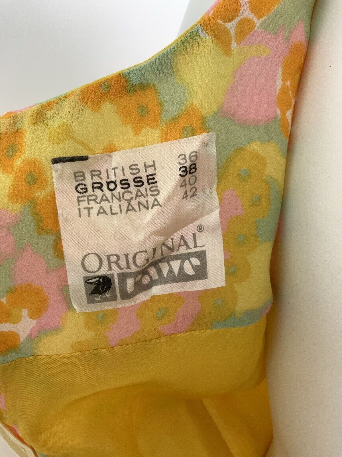 VINTAGE 60s 70s YELLOW ORANGE PINK FLORAL PSYCHEDELIC V-NECK PLEATED DRESS 10