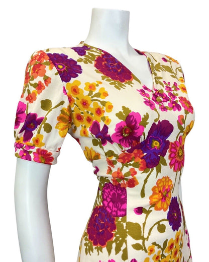 VINTAGE 60s 70s WHITE PURPLE PINK YELLOW GARDEN FLORAL FITTED SWING DRESS 12 14