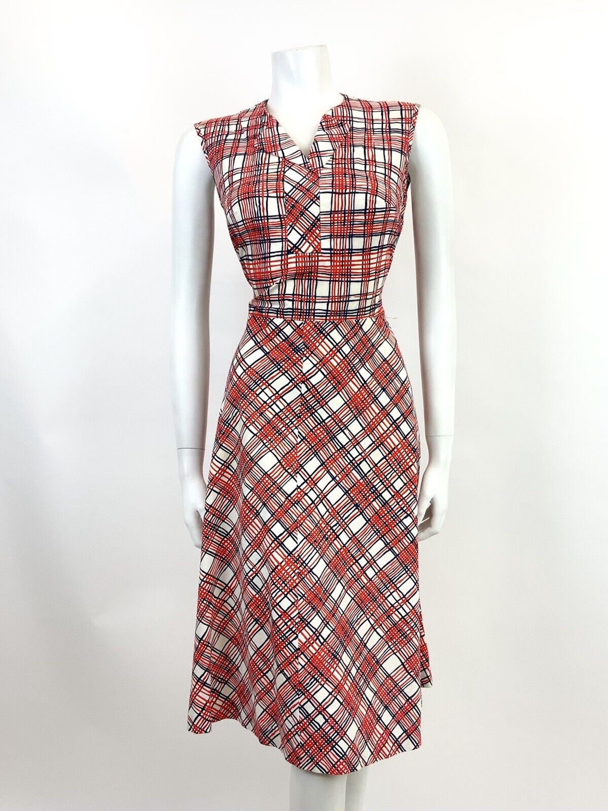 VINTAGE 60s 70s WHITE RED BLUE CHCKED PLAID MOD SLEEVELESS SHIRT DRESS 12 14