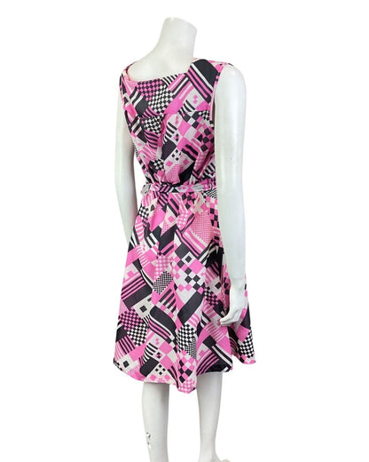 VINTAGE 60s 70s PINK BLACK WHITE GEOMETRIC CHECKERBOARD BELTED MOD DRESS 12 14