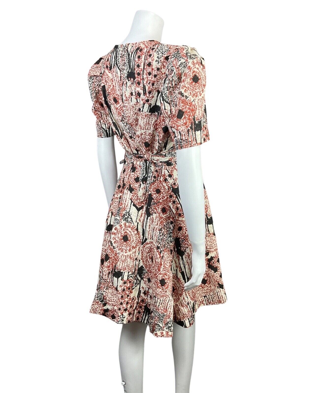 VINTAGE 60s 70s CREAM BLACK RED PSYCHEDELIC SWIRL BELTED SWING DRESS 12 14