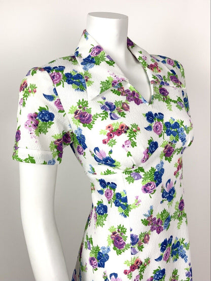 VINTAGE 60s 70s WHITE BLUE PURPLE GREEN FLORAL ROSE DAGGER COLLAR DRESS 10