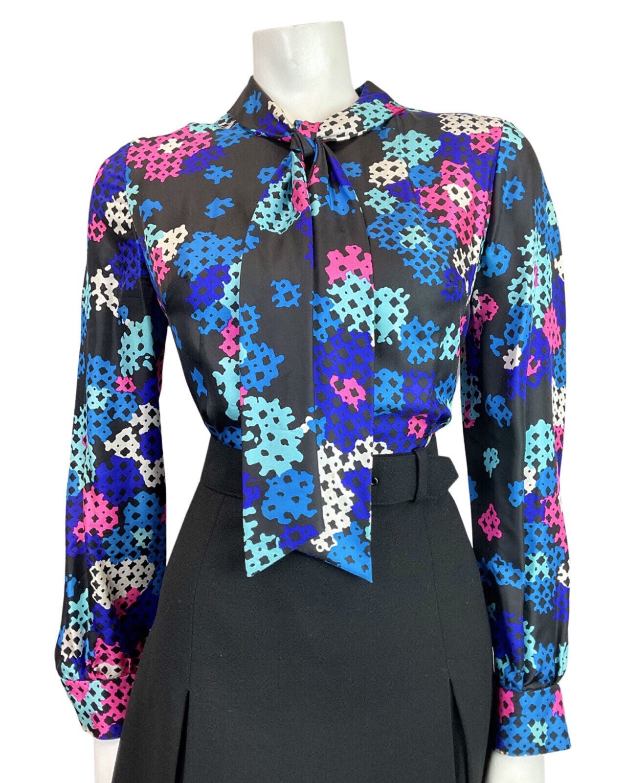 VINTAGE 60s 70s BLACK BLUE PINK GEOMETRIC BELTED PUSSYBOW SHIRT DRESS 12 14