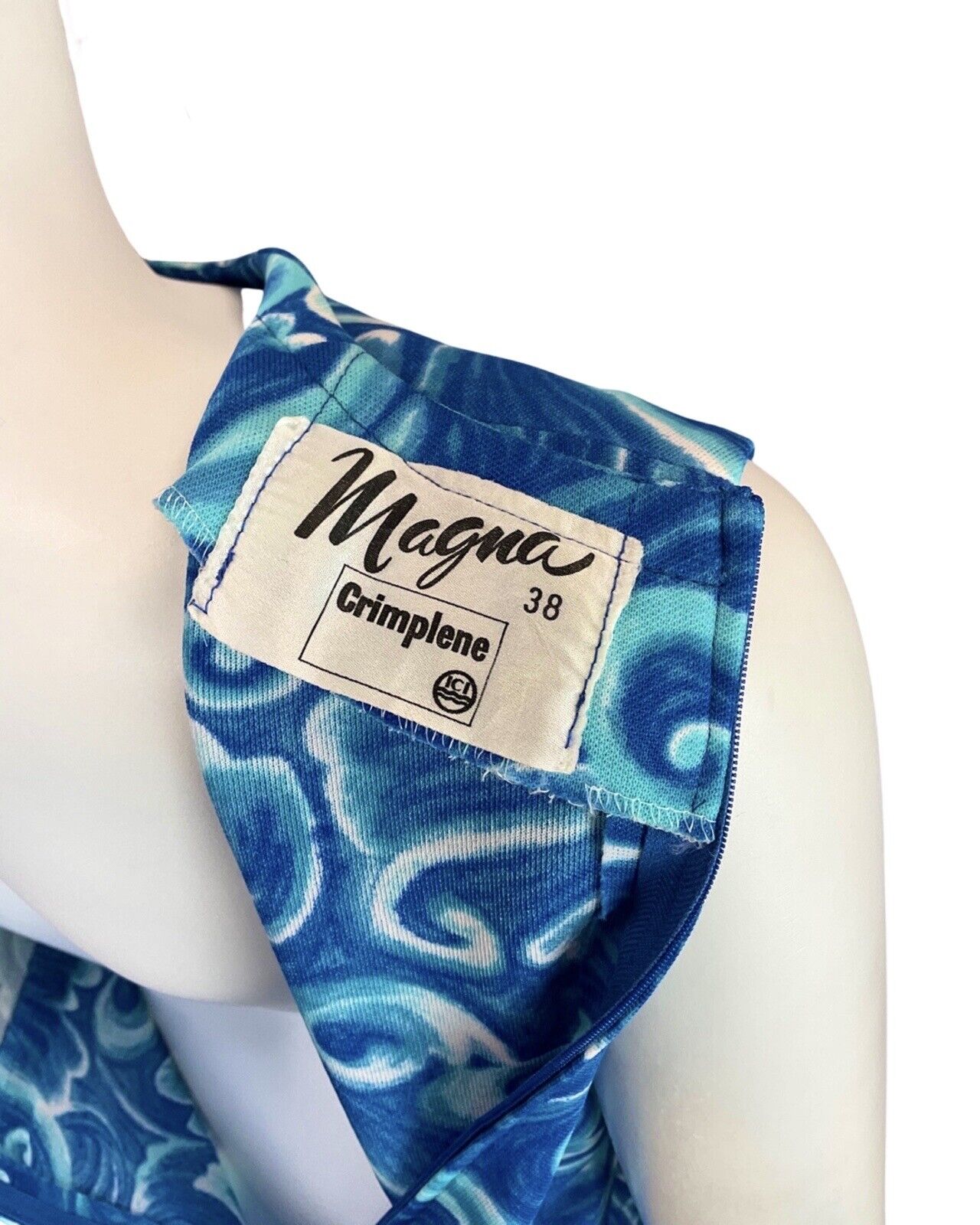 VINTAGE 60s 70s BLUE WHITE PSYCHEDELIC SWIRL MOD SLEEVELESS DRESS 10 12