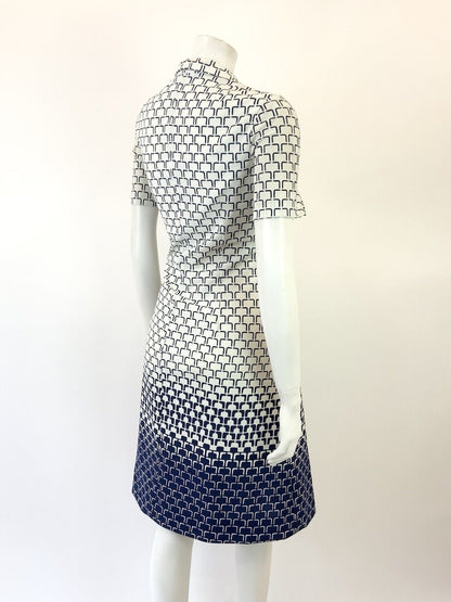 VINTAGE 60s 70s WHITE NAVY BLUE GEOMETRIC OP-ART FADE DAGGER SHIRT DRESS 12 14