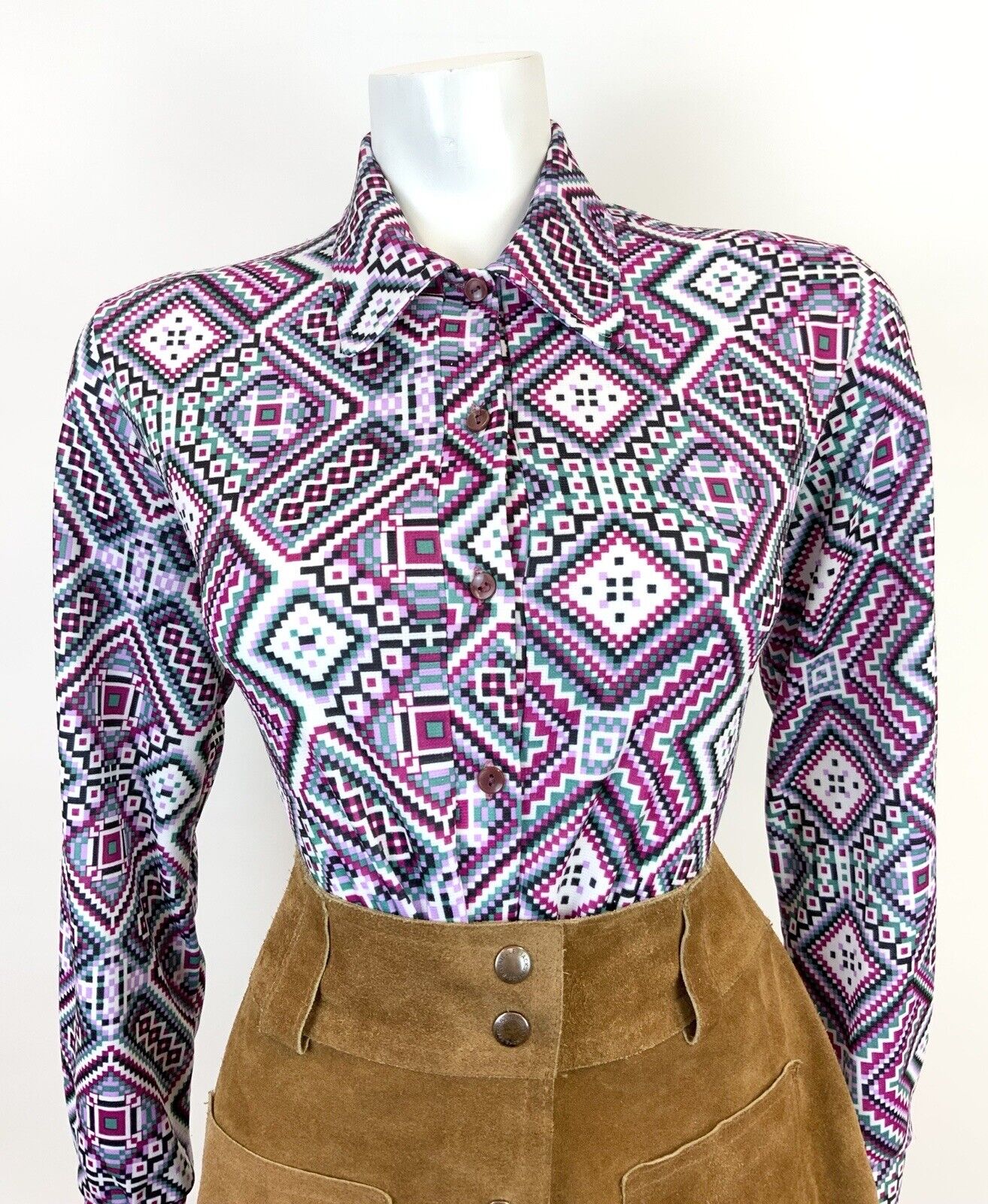 VINTAGE 60s 70s PURPLE WHITE GREEN BLACK GEOMETRIC AZTEC MOD DAGGER SHIRT 14 16