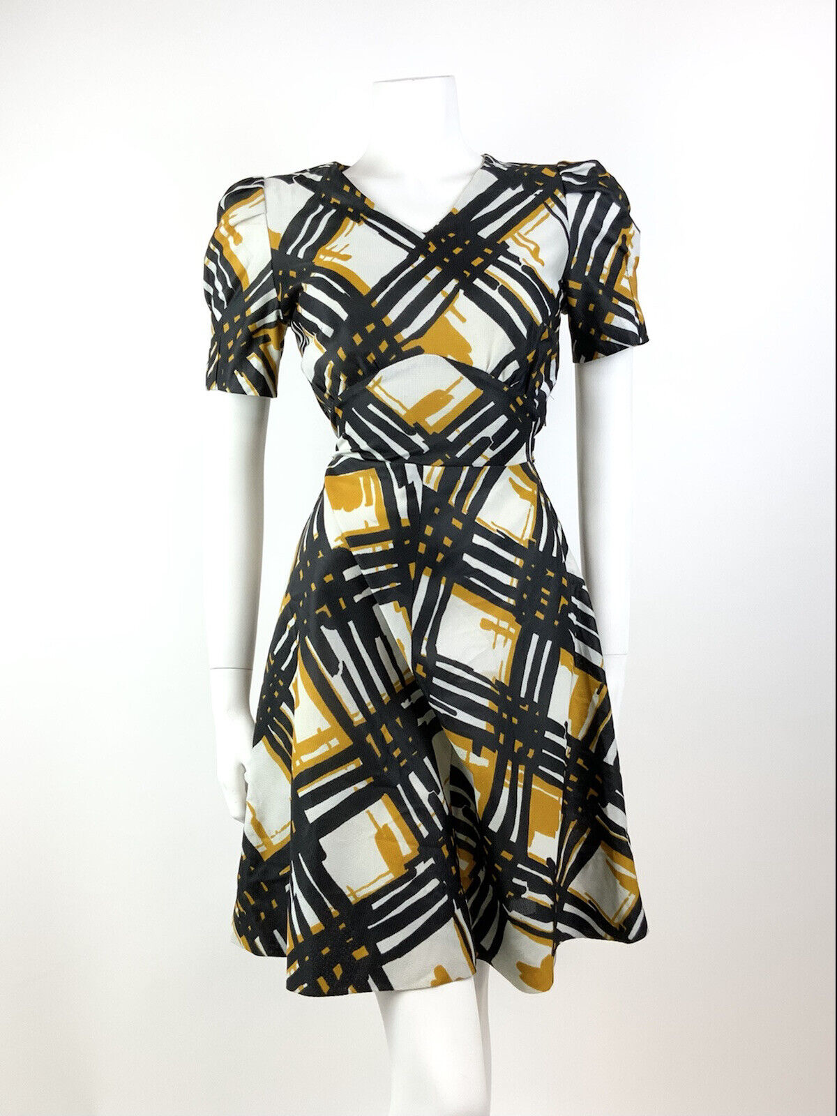 VINTAGE 60s 70s WHITE BLACK YELLOW GEOMETRIC CHECKED PUFF SLEEVE TEA DRESS 10