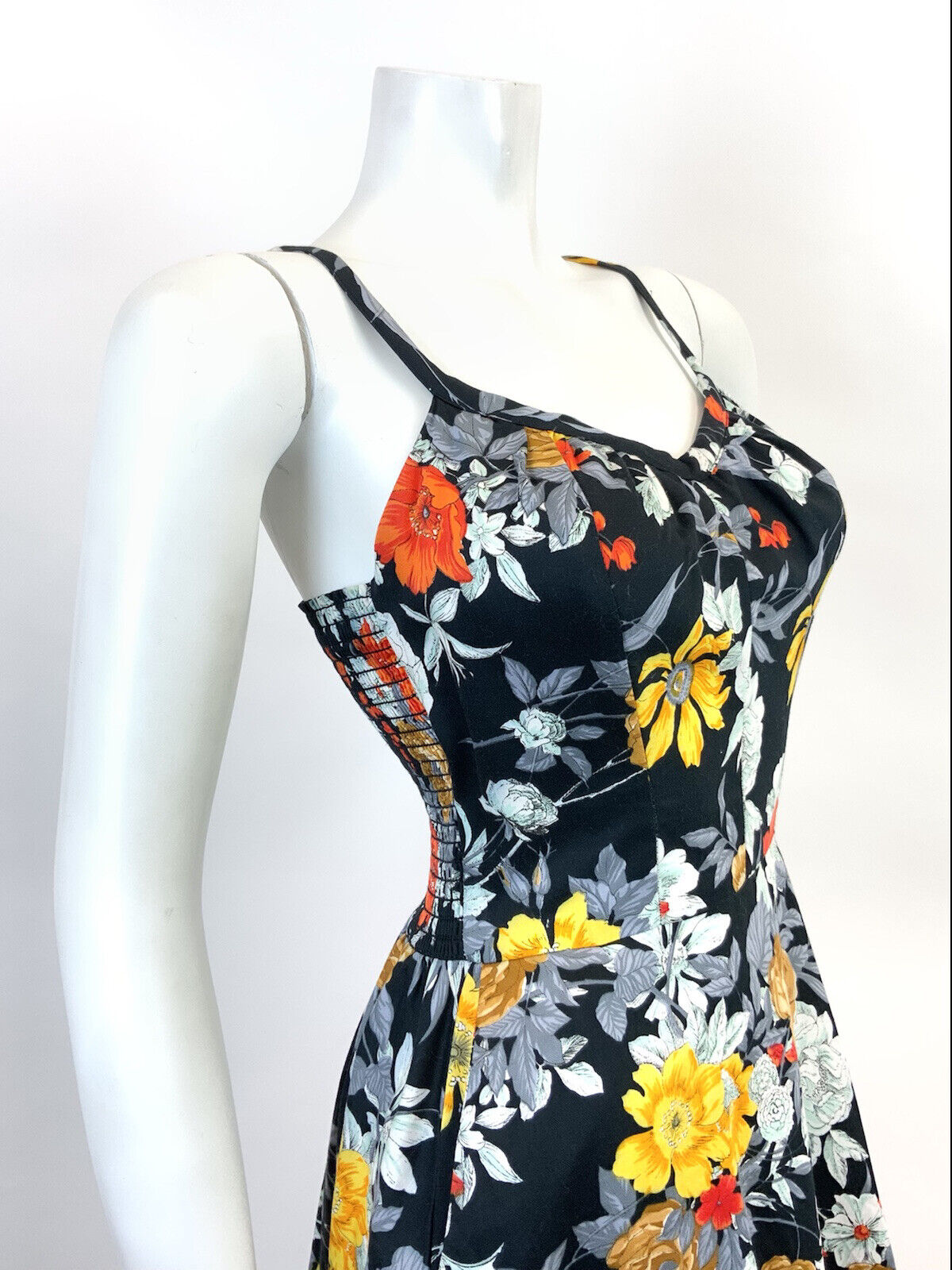 VTG 60s 70s BLACK GREY RED YELLOW FLORAL STRAPPY SUMMER SUN-DRESS 8 10